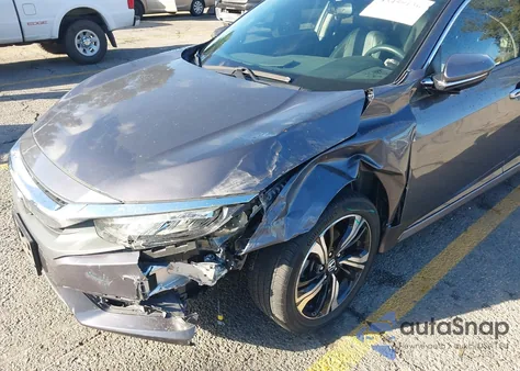 2016 Honda Civic Touring z USA, uszkodzony, nr VIN 19XFC1F95GE222046